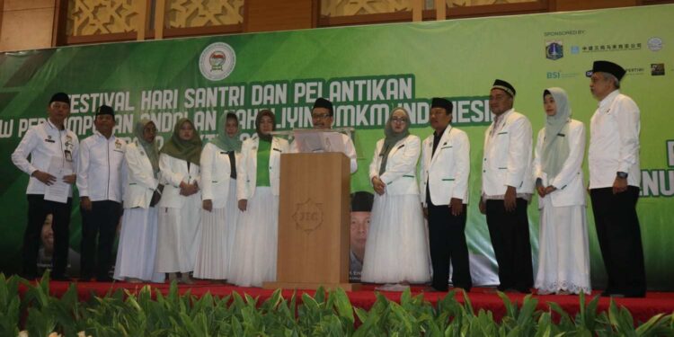 Gus Lutfi dan Nelly Hassan resmi Jadi Ketua dan Sekretaris PERAN UMKM DK Jakarta