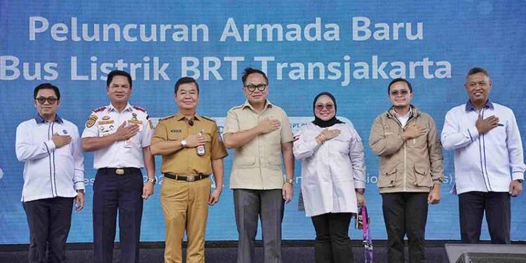 Dewan Dukung PT Transjakarta Perbanyak Bus Listrik